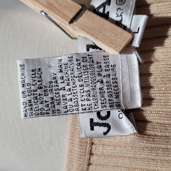 Vintage Brown Large Scoop Neck Sweater Vest Classic Casual Minimalist Streetwear - Picture 8 of 12